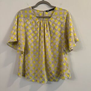 Women’s Zara Yellow and Gray Flutter Sleeve Blouse size XS